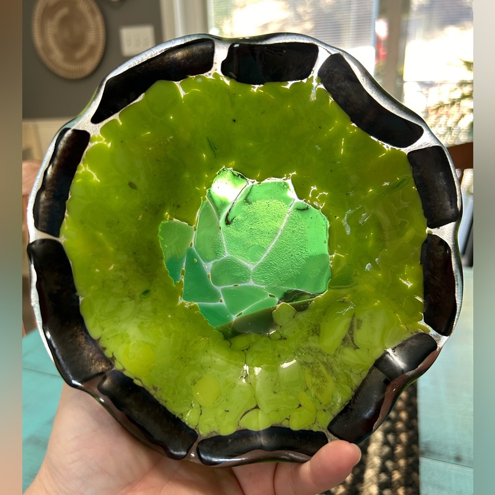 Vtg candy/trinket dish or home decor